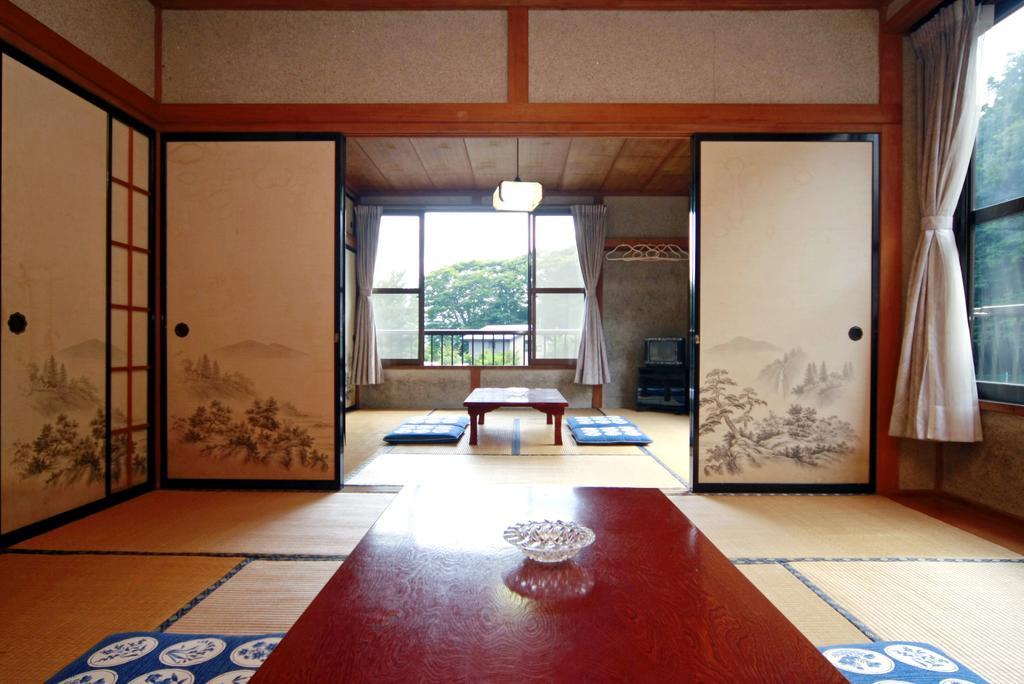 Takanesou Yamanakako Exterior photo